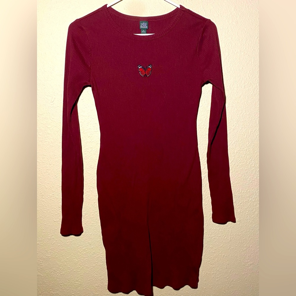 Wild Fable Knit Ribbed BodyCon Dress Sz M Butterfly Long Sleeve Stretch Burgundy